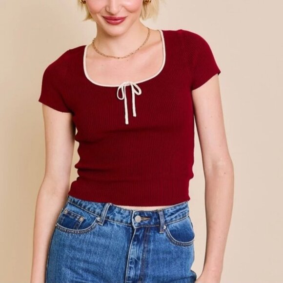 Le Lis Tops - Le Lis Collection NWT Ribbed Top with Tie Detail Maroon Cream Size M Gameday Col